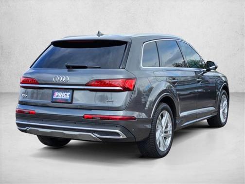 2020 Audi Q7 55 Premium Plus