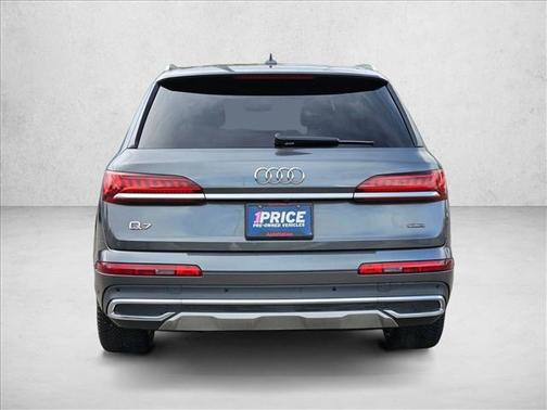 2020 Audi Q7 55 Premium Plus
