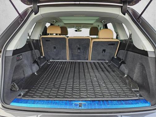 2020 Audi Q7 55 Premium Plus