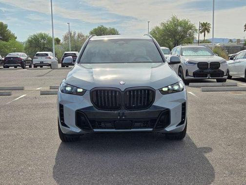 Brooklyn Grey Metallic 2026 BMW X5 xDrive40i