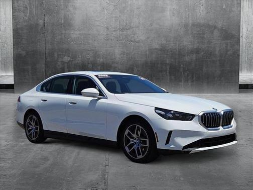 2024 BMW i5 eDrive40