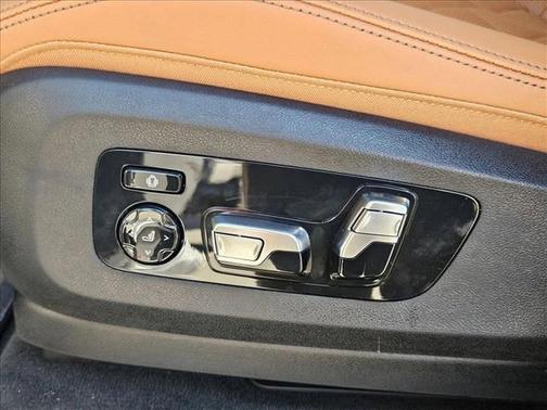 Skyscraper Grey Metallic 2026 BMW X5 sDrive40i