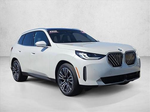 Mineral White Metallic 2025 BMW X3 30 xDrive