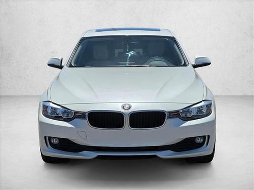Mineral White Metallic 2015 BMW 320 i