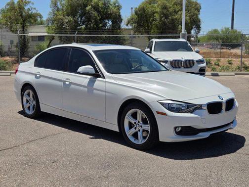 Mineral White Metallic 2015 BMW 320 i