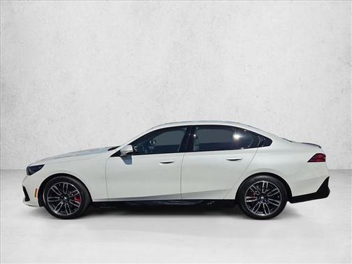 Mineral White Metallic 2027 BMW 540 i xDrive