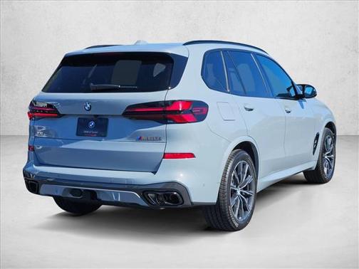 2026 BMW X5 M60i