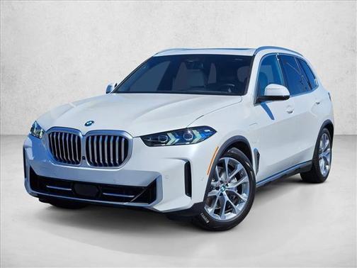 Mineral White Metallic 2026 BMW X5 PHEV xDrive50e