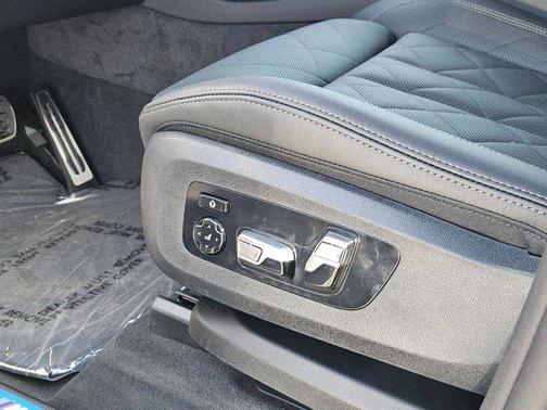 Brooklyn Grey Metallic 2026 BMW X5 xDrive40i