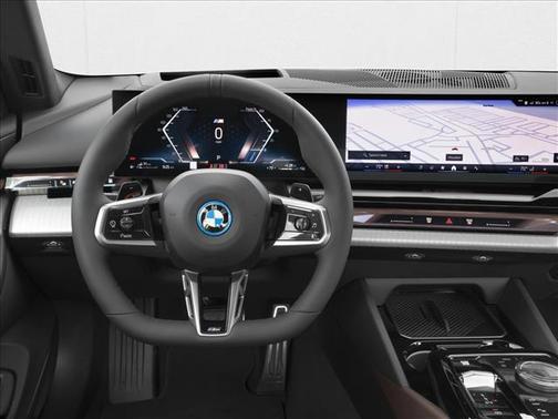 Oxide Grey Metallic 2027 BMW 550e 550e xDrive