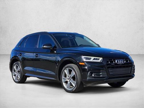 2020 Audi Q5 45 Prestige