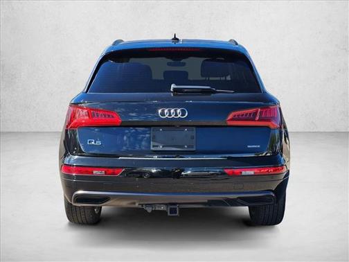 2020 Audi Q5 45 Prestige
