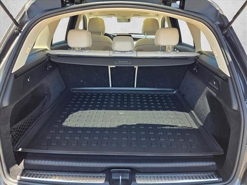 Graphite Grey Meta 2020 Mercedes-Benz GLC 350e 4MATIC