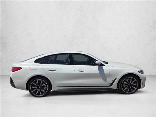 Mineral White Metallic 2023 BMW i4 Gran Coupe eDrive40