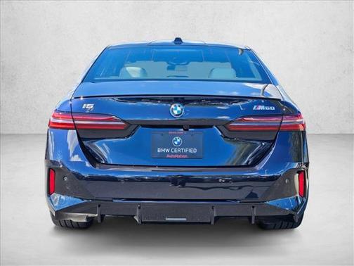2024 BMW i5 M60