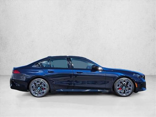 2024 BMW i5 M60