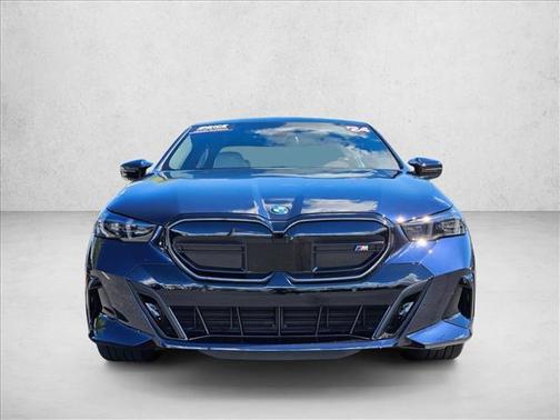 2024 BMW i5 M60
