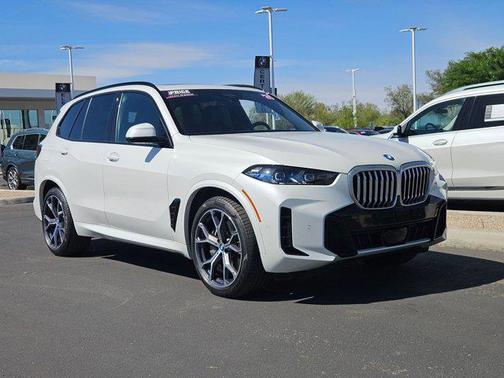 Mineral White Metallic 2025 BMW X5 PHEV xDrive50e