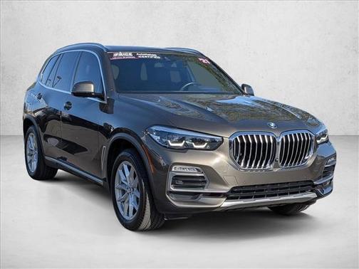 Manhattan Green Metallic 2021 BMW X5 xDrive40i