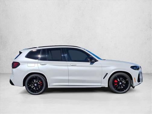 2023 BMW X3 M40i