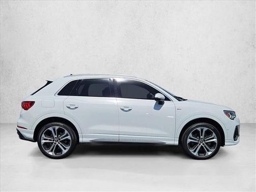 Glacier White Metallic 2020 Audi Q3 45 S line Prestige