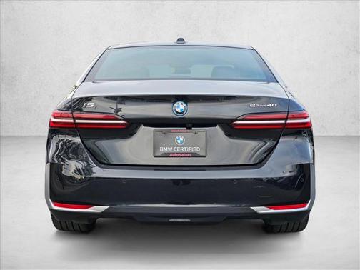 2024 BMW i5 eDrive40