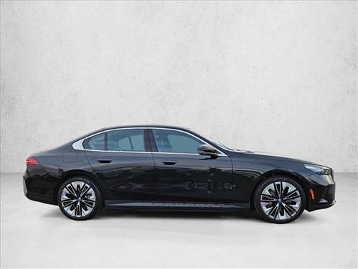 2024 BMW i5 eDrive40