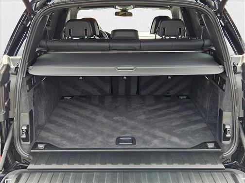 2021 BMW X5 M50i