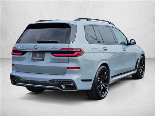 2025 BMW X7 xDrive40i