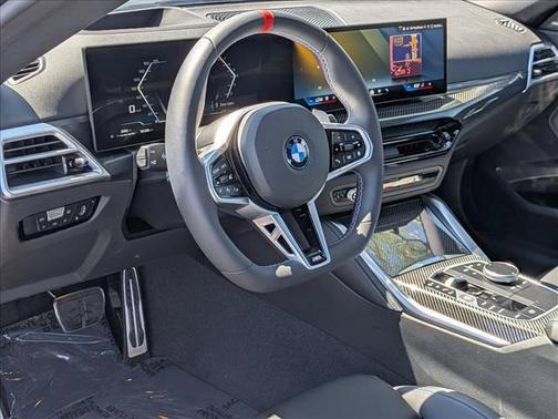 Portimao Blue Metallic 2026 BMW M240 i