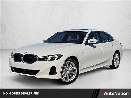 Alpine White 2024 BMW 330e 330e