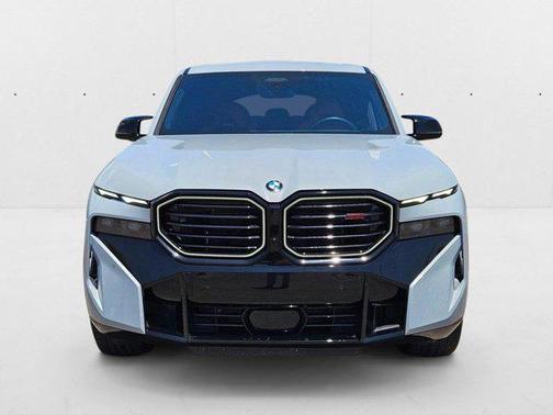 Brooklyn Grey Metallic 2025 BMW XM Label Red