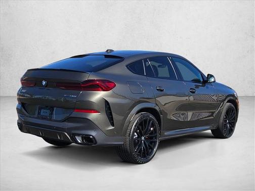 2025 BMW X6 xDrive40i