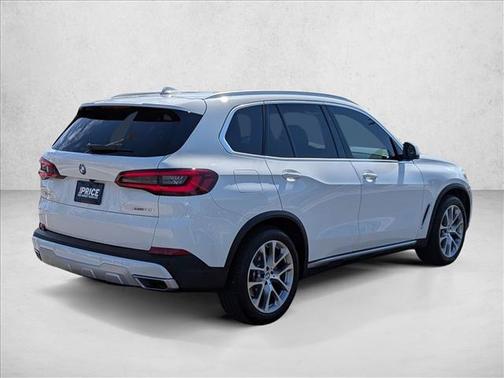 Alpine White 2022 BMW X5 xDrive40i