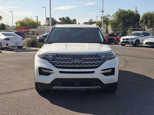Star White Metallic Tri-Coat 2023 Ford Explorer Limited