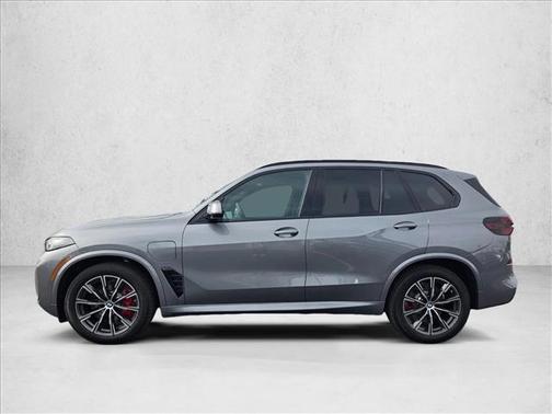 Skyscraper Grey Metallic 2026 BMW X5 PHEV xDrive50e