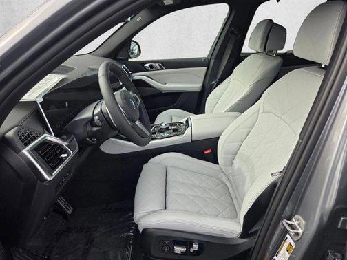 Skyscraper Grey Metallic 2026 BMW X5 PHEV xDrive50e
