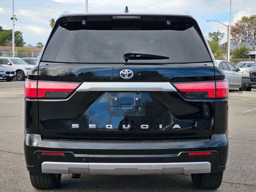 2023 Toyota Sequoia Capstone