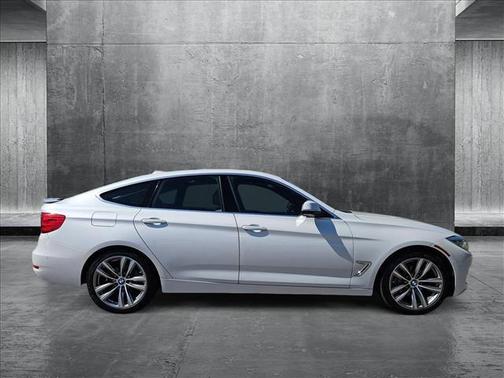 2016 BMW 328 Gran Turismo xDrive