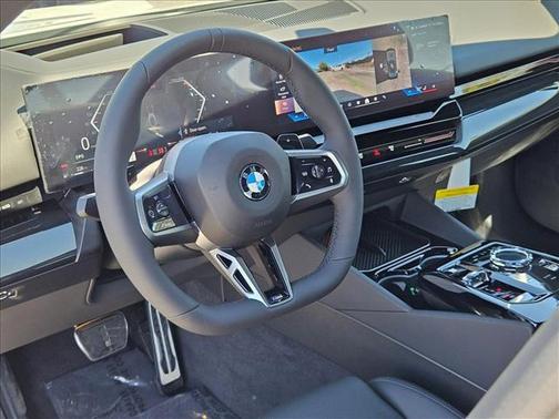 2026 BMW 530 i xDrive