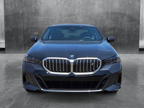 2026 BMW i5 eDrive40