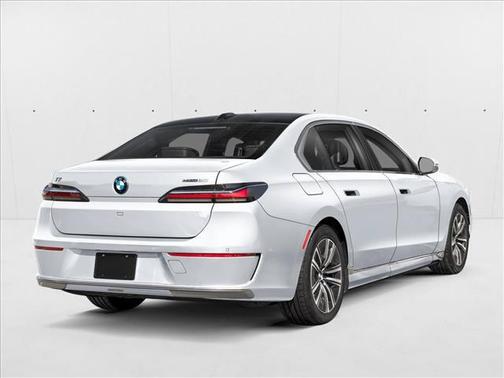 Mineral White Metallic 2026 BMW i7 eDrive50