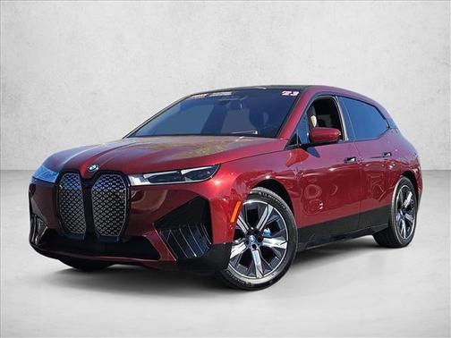 Aventurin Red Metallic 2023 BMW iX xDrive50