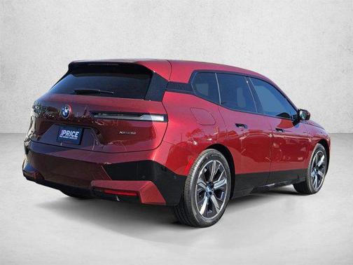 Aventurin Red Metallic 2023 BMW iX xDrive50