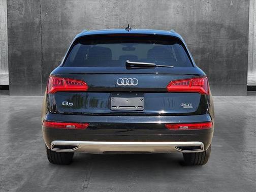 2018 Audi Q5 2.0T Premium