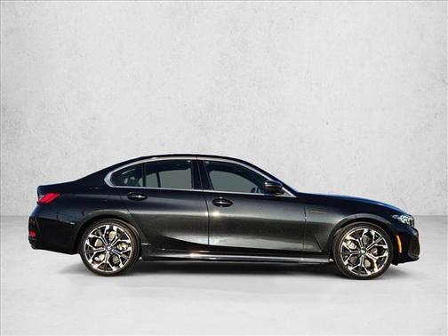 2025 BMW 330 330i Sedan