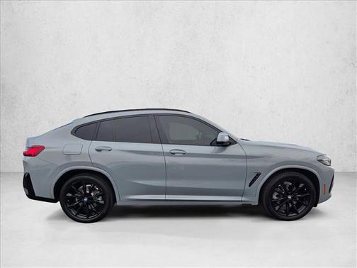 Brooklyn Grey Metallic 2023 BMW X4 xDrive30i