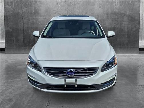2017 Volvo S60 Inscription T5 Platinum