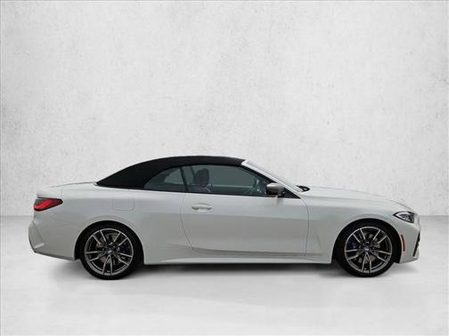 Alpine White 2021 BMW M440 i