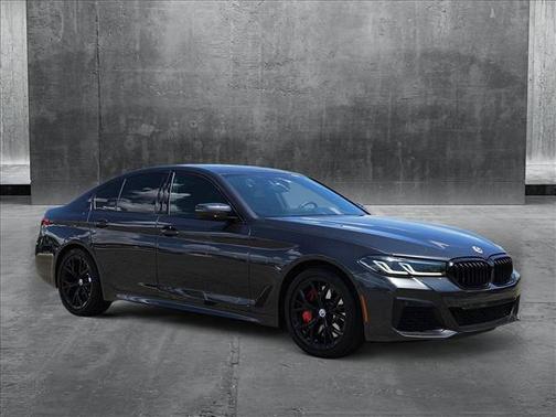 2023 BMW 540 i